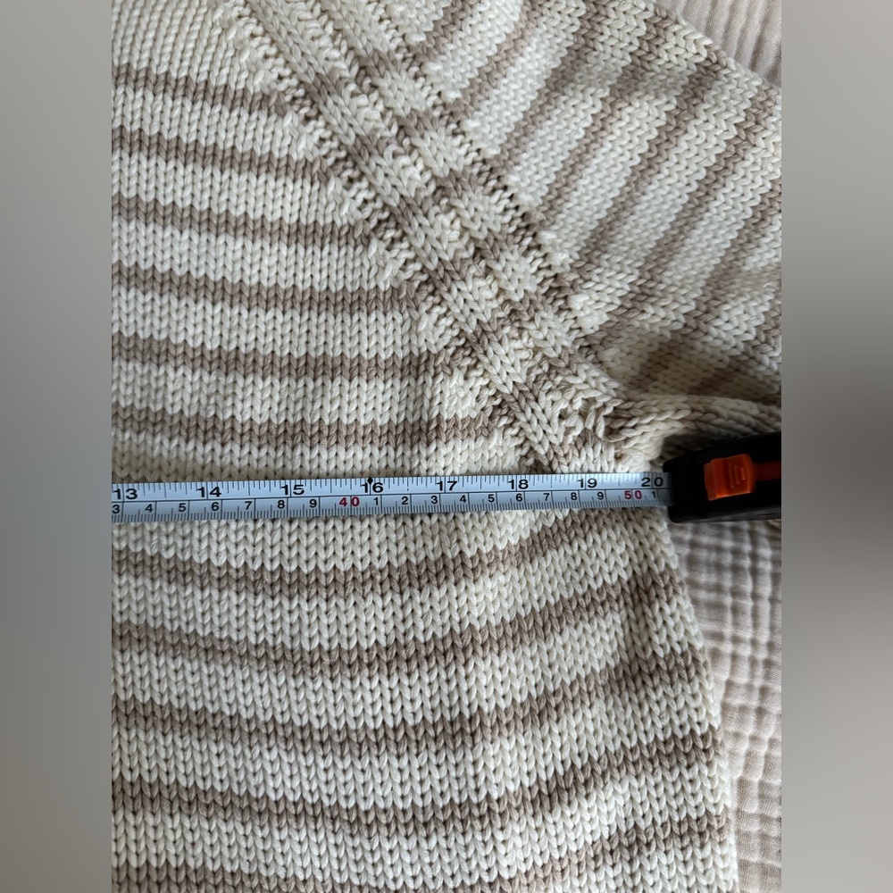 H&M - (New!) Cream and beige striped half-zip sweater - size S - Picture 9 of 13